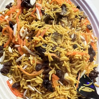 Afghan Cuisine - Qabeli Palow.. yum so good - Halal Near Me - Concord, California Afghan Cuisine - Qabeli Palow.. yum so good - Halal Near Me - Concord, California
