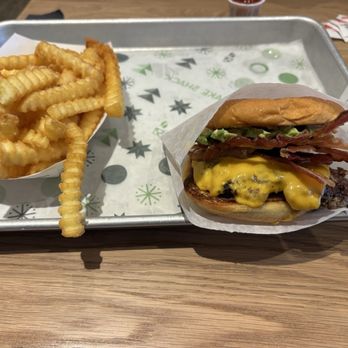 Shake Shack Folsom - Fast Food Near Me - Folsom, California Shake Shack Folsom - Fast Food Near Me - Folsom, California