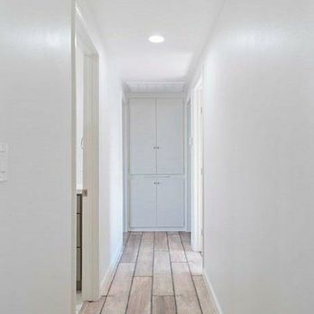 AA All Pro Construction - Hall way new flooring - General Contractors Near Me AA All Pro Construction - Hall way new flooring - General Contractors Near Me