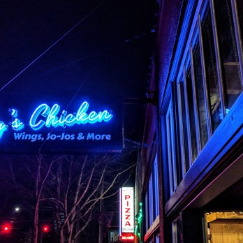 Big's Chicken - Great retro signage - Chicken Wings Near Me - Portland, Oregon Big's Chicken - Great retro signage - Chicken Wings Near Me - Portland, Oregon