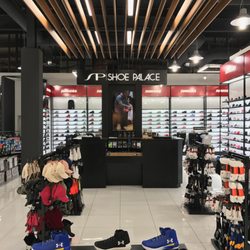 Shoe Palace