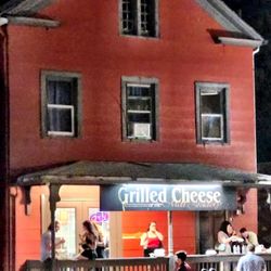 Grilled Cheese - Outside