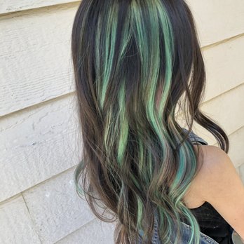 Honeycomb Salon & Studio - Hair Stylists Near Me - Fairfield, California