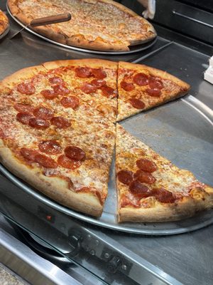 Pink's Pizza by null