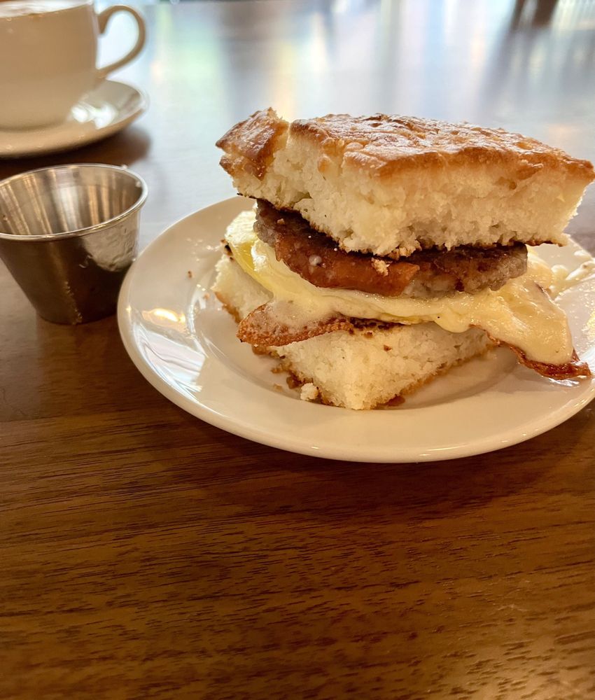 Social spots from The Lobby by Greyhouse