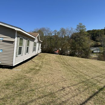 Joe's Enterprises - Getting ready to set this double wide in this beautiful field - Excavation Services Near Me - Lashmeet, West Virginia Joe's Enterprises - Getting ready to set this double wide in this beautiful field - Excavation Services Near Me - Lashmeet, West Virginia