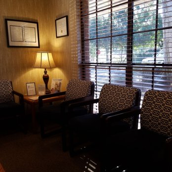 Giunta Dentistry - Cozy chairs to chill on while you are waiting.. - General Dentistry Near Me - Tampa, Florida Giunta Dentistry - Cozy chairs to chill on while you are waiting.. - General Dentistry Near Me - Tampa, Florida