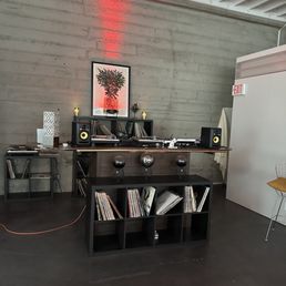 Listening experience powered by an in-house dj! Listening experience powered by an in-house dj!