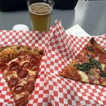 Atlas Brew Works - Pizza - Brewpubs Near Me - Alexandria, Virginia