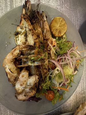 Ictio Fish House by null