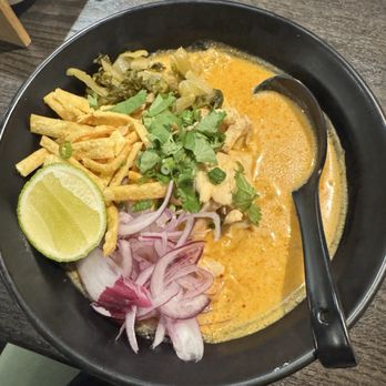 Salween Thai - Thai Near Me - Omaha, Nebraska Salween Thai - Thai Near Me - Omaha, Nebraska