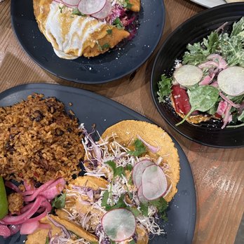 Xicha Brewing - Eugene - Empanadas, piquillos peppers, chicken tacos - Breweries Near Me - Eugene, Oregon