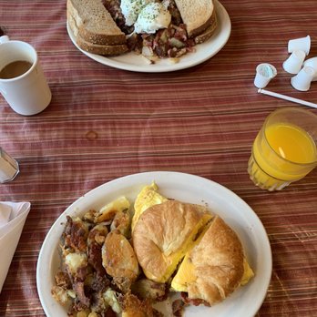 Downtown Cafe - Corned Beef Hash & coffee, Breakfast Sandwich with American fries & OJ - Breakfast & Brunch Near Me - Rochester, Michigan Downtown Cafe - Corned Beef Hash & coffee, Breakfast Sandwich with American fries & OJ - Breakfast & Brunch Near Me - Rochester, Michigan