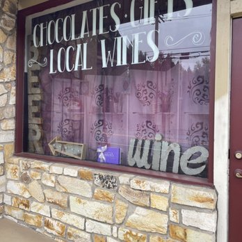 Annabelle's Chocolate Lounge - Desserts Near Me - El Dorado, California