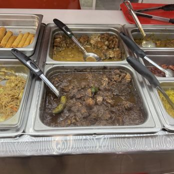 The Philippine Kitchen - dinuguan and chicken adobo - Filipino Near Me - Fresno, California