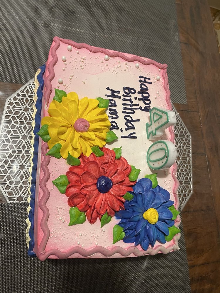 LA PLAZA BAKERY Updated October 2024 10 Photos & 37 Reviews 33