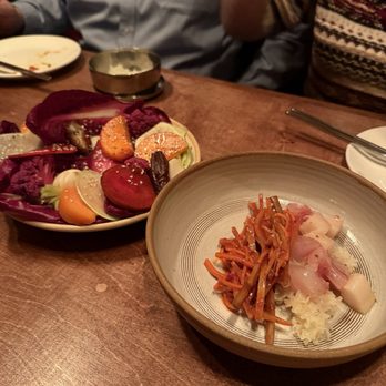 Sunn’s - Sunn's Salad & Hwe - Wine Bars Near Me - New York, New York
