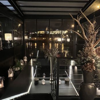 Marina Ristorante - Italian Near Me - Prague, Puerto Rico