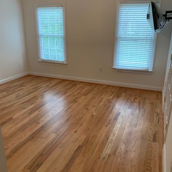 JVS Hardwood Floors - a view of a living room - Flooring Near Me JVS Hardwood Floors - a view of a living room - Flooring Near Me
