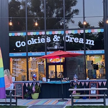 Cookies & Cream - the outside of a store - Ice Cream & Frozen Yogurt Near Me - Lake Orion, Michigan Cookies & Cream - the outside of a store - Ice Cream & Frozen Yogurt Near Me - Lake Orion, Michigan