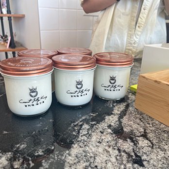 Coconut Jelly King - Arcadia - Super delicious coconut jelly, the environment in the store is also very good. And the service attitude is super good. - Desserts Near Me - Arcadia, California