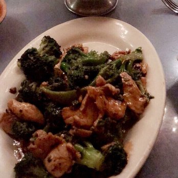 Lees Hawaiian Islander - chicken with broccoli white rice - Asian Fusion Near Me - Lyndhurst, New Jersey Lees Hawaiian Islander - chicken with broccoli white rice - Asian Fusion Near Me - Lyndhurst, New Jersey