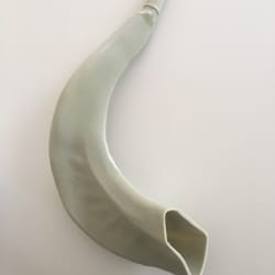 Holyland Judaica - Toy shofar
