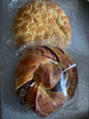 Max Bakery & Restaurant by null