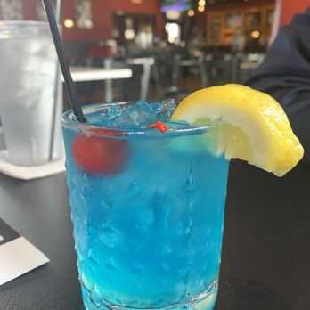 Social House 103 - Hometown Hero - $3 on Tuesdays - Bars Near Me - Dundee, Michigan Social House 103 - Hometown Hero - $3 on Tuesdays - Bars Near Me - Dundee, Michigan