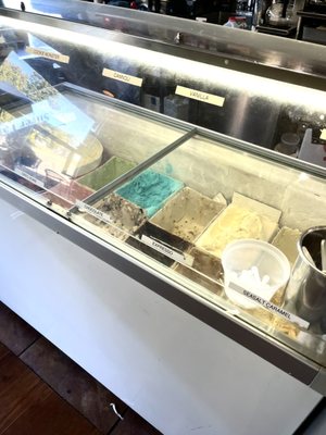 Silver Lake Cafe & Grill by null