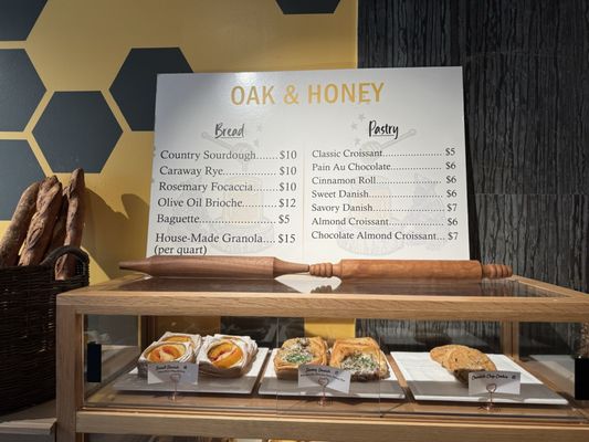 Oak and Honey by null