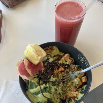 The Celery - Amazing protein loaded smoothie a delicious beet juice And a nutritious tasty bowl - Juice Bars & Smoothies Near Me - Portland, Oregon