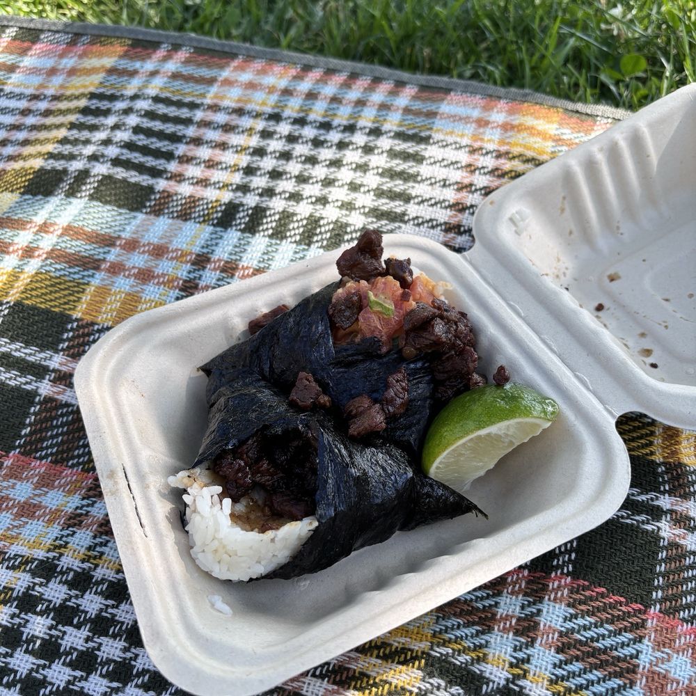 short rib triangle, spicy ahi tuna short rib triangle, spicy ahi tuna