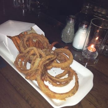 25 Degrees - Mix any two: sweet potato fries & onion rings - Burgers Near Me - Los Angeles, California 25 Degrees - Mix any two: sweet potato fries & onion rings - Burgers Near Me - Los Angeles, California