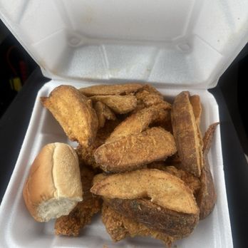 Pantry Fried Chicken - Chicken Shop Near Me - Greensboro, North Carolina Pantry Fried Chicken - Chicken Shop Near Me - Greensboro, North Carolina