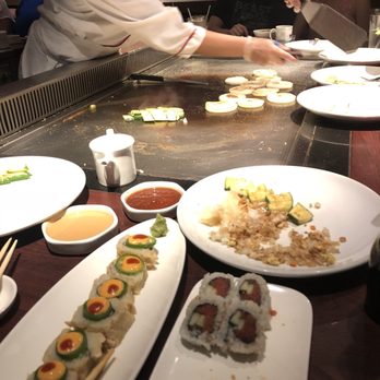 Benihana - Beaverton - Sushi Bars Near Me - Beaverton, Oregon