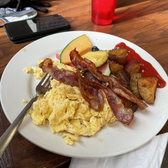 Little Branch Cafe - Breakfast & Brunch Near Me - Chicago, Illinois