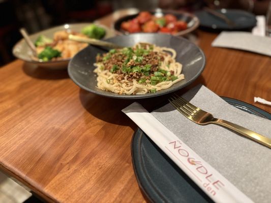 The Noodle Den by null