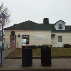 Croton Vogue Nail Salon - Outside