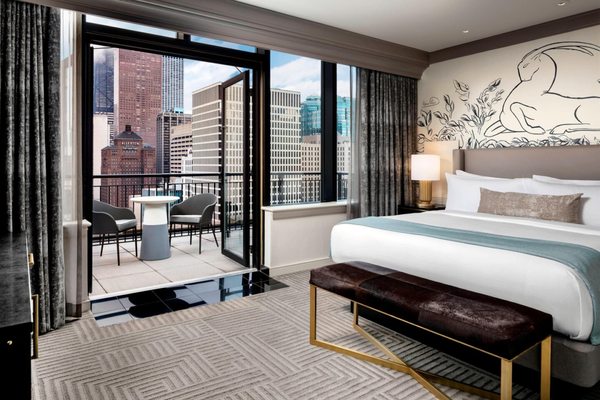 The Gwen, a Luxury Collection Hotel, Michigan Avenue Chicago by null
