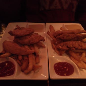Marlow's Tavern - Two child's plates - New American Near Me - Alpharetta, Georgia