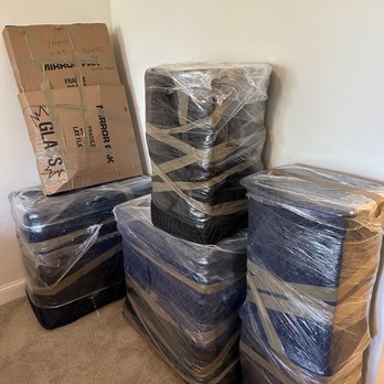 Perfectible Movers - Wrapping safety and securing furniture - Packing Services Near Me Perfectible Movers - Wrapping safety and securing furniture - Packing Services Near Me