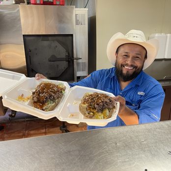 Luka's Barbecue & Steakhouse - Barbeque Near Me - Houston, Texas Luka's Barbecue & Steakhouse - Barbeque Near Me - Houston, Texas