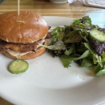 True Food Kitchen - Original chicken sandwich - New American Near Me - Edison, New Jersey