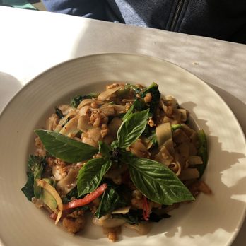 Erawan Thai Cuisine - Khee Mao - Thai Near Me - Flushing, New York