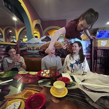 Casa Las Palmas - Maddogs b day - Mexican Near Me - Port Clinton, Ohio