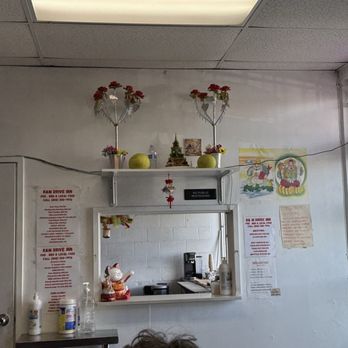 K & M Drive Inn - Inside Counter - Fast Food Near Me - Honolulu, Hawaii K & M Drive Inn - Inside Counter - Fast Food Near Me - Honolulu, Hawaii