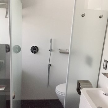 Pod Brooklyn Hotel - Tiny rooms, but has full bath (like a little camper) - Hotels Near Me - Brooklyn, New York Pod Brooklyn Hotel - Tiny rooms, but has full bath (like a little camper) - Hotels Near Me - Brooklyn, New York