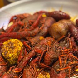 Fish N Tails Oyster Bar - Crawfish