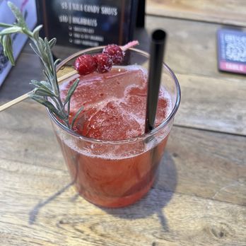 Oak & Ivy - Season beverage - Cocktail Bars Near Me - Las Vegas, Nevada